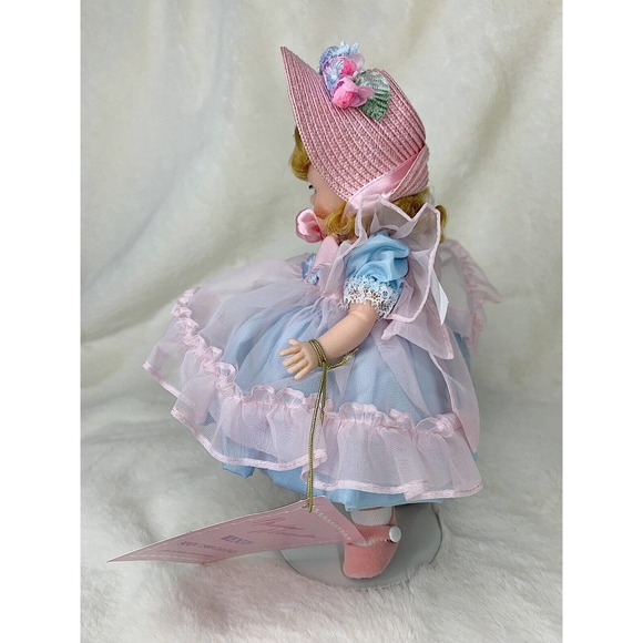 Madame Alexander Wendy MADC 1989 Exclusive Limited Edition Club Doll - Picture 6 of 13